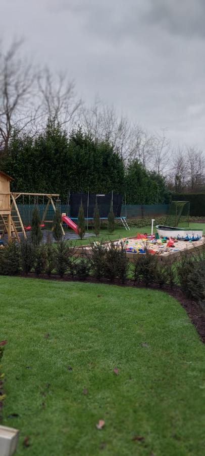Urlaub Machen Direkt Am Irland Das Kinderparadies In Twisteden Im Grossen Garten Bei Privatleute Fur Maximal Sechs Personen Kevelaer Kültér fotó